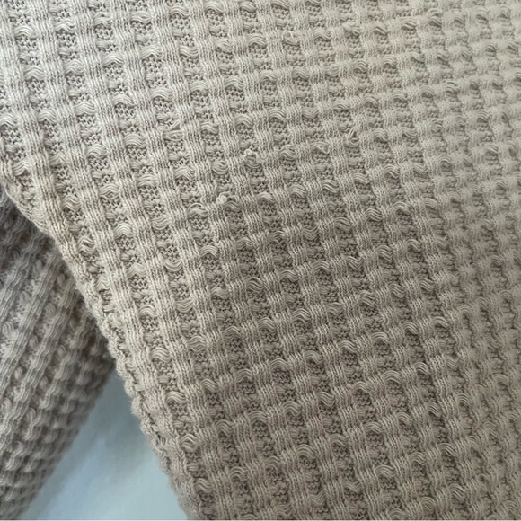 American Eagle AE Oversized Waffle V Neck Pullover XL - Picture 7 of 8